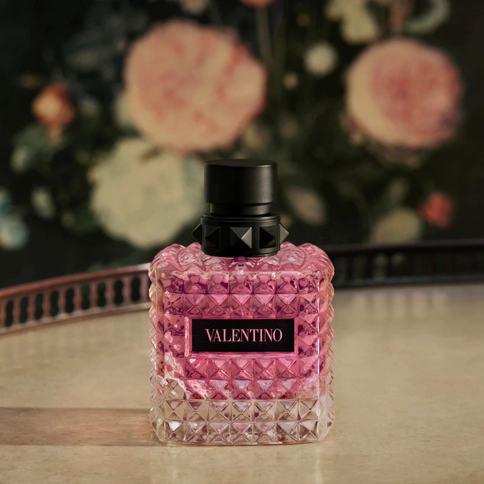 Valentino Donna Born In Roma